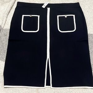 NWT- New York & Company - 3X. Skirt